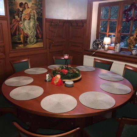 Mala Svata Hora - Penzion & Restaurace Mníšek pod Brdy Dış mekan fotoğraf
